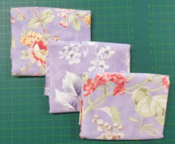 Fat Quarter Bundle Lila Blumen